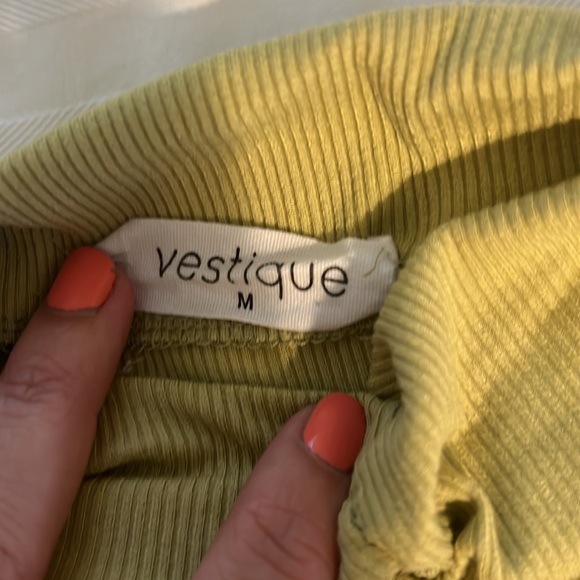 Vestique Ruched Mock Neck Long Sleeve Top - Picture 6 of 7